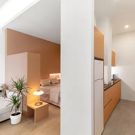 Loft Design Center 2min Cathedral Free Wifi Apartment *